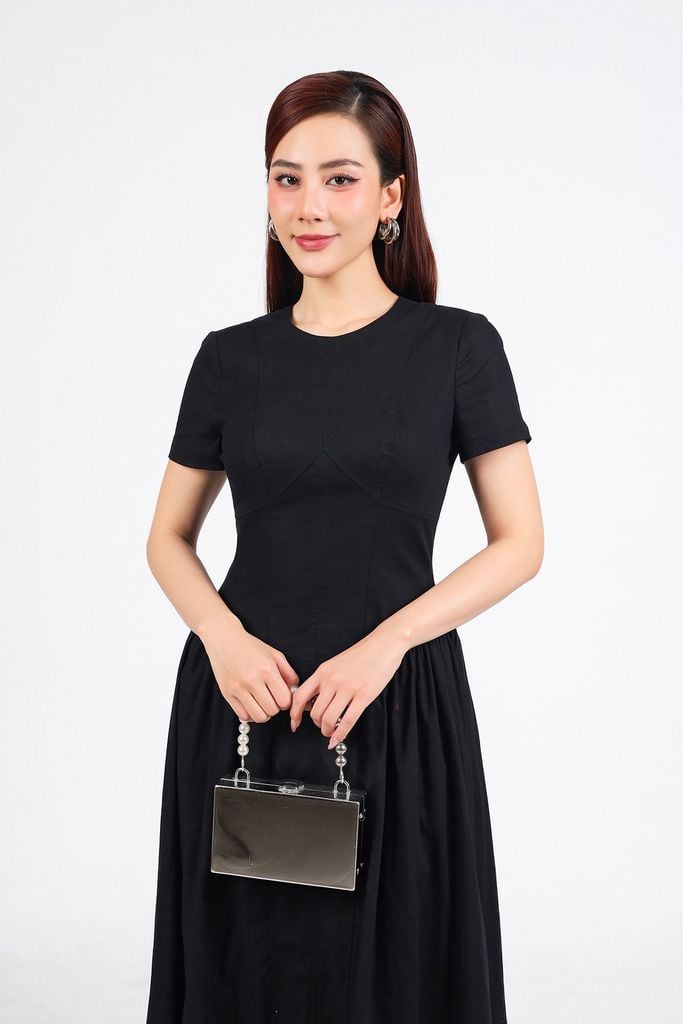 FDP33511 - Đầm dạo phố vải linen cổ tròn thân váy xếp nhún hông tạo xoè khoá thân sau - PANTIO