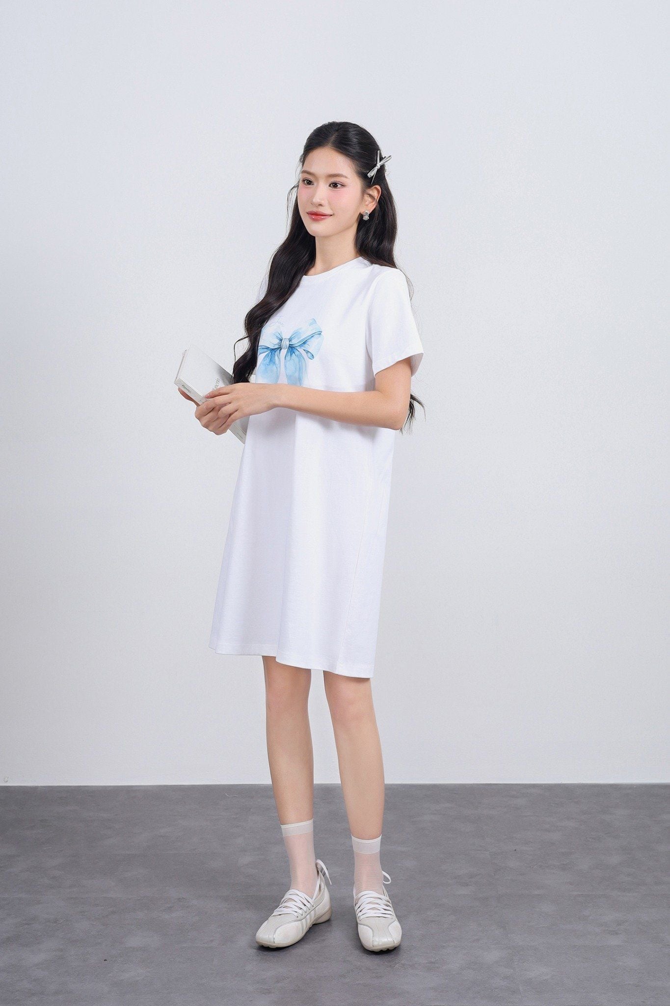 FDP33565 - Đầm dạo phố dáng suông cổ tròn thân áo in hoạ tiết thời trang - JAN.