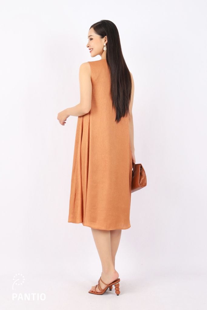 FDP53043 - Đầm dạo phố vải tơ dáng Xoè cổ tròn xẻ V phối họa tiết thêu trang trí - PANTIO