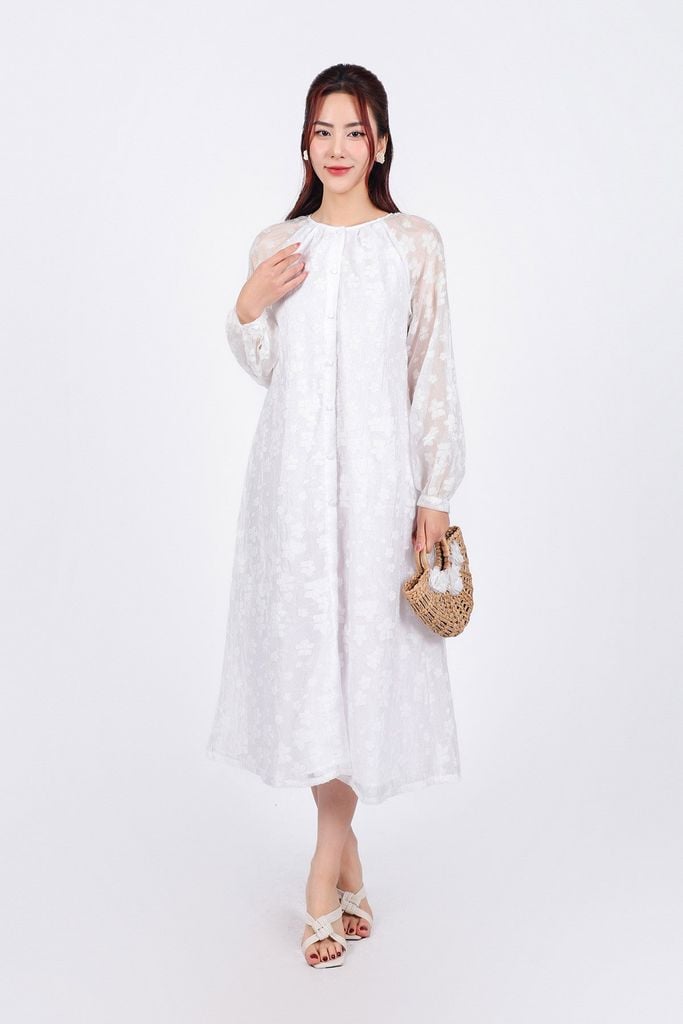 FDP53363 - Đầm dạo phố vải tơ hoạ tiết hoa thời trang dáng suông cổ tròn tay dài cài khuy trước - PANTIO