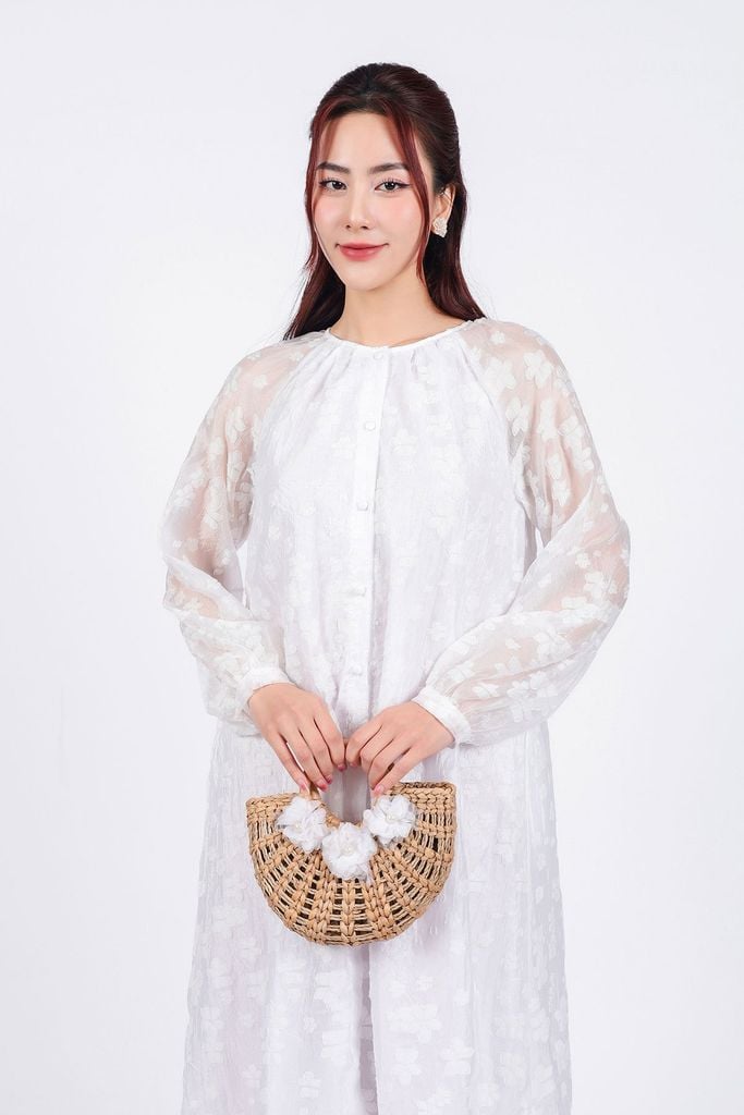 FDP53363 - Đầm dạo phố vải tơ hoạ tiết hoa thời trang dáng suông cổ tròn tay dài cài khuy trước - PANTIO