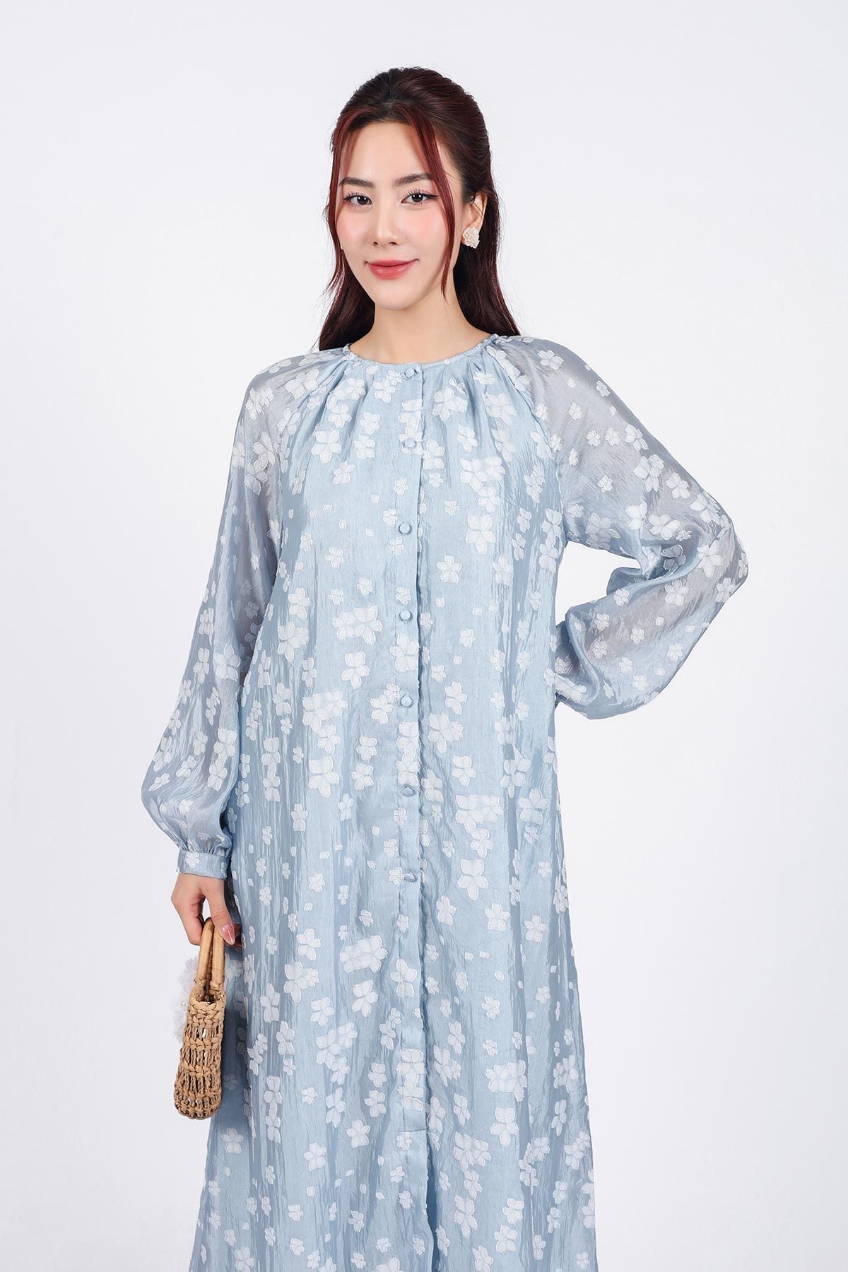 FDP53363 - Đầm dạo phố vải tơ hoạ tiết hoa thời trang dáng suông cổ tròn tay dài cài khuy trước - PANTIO