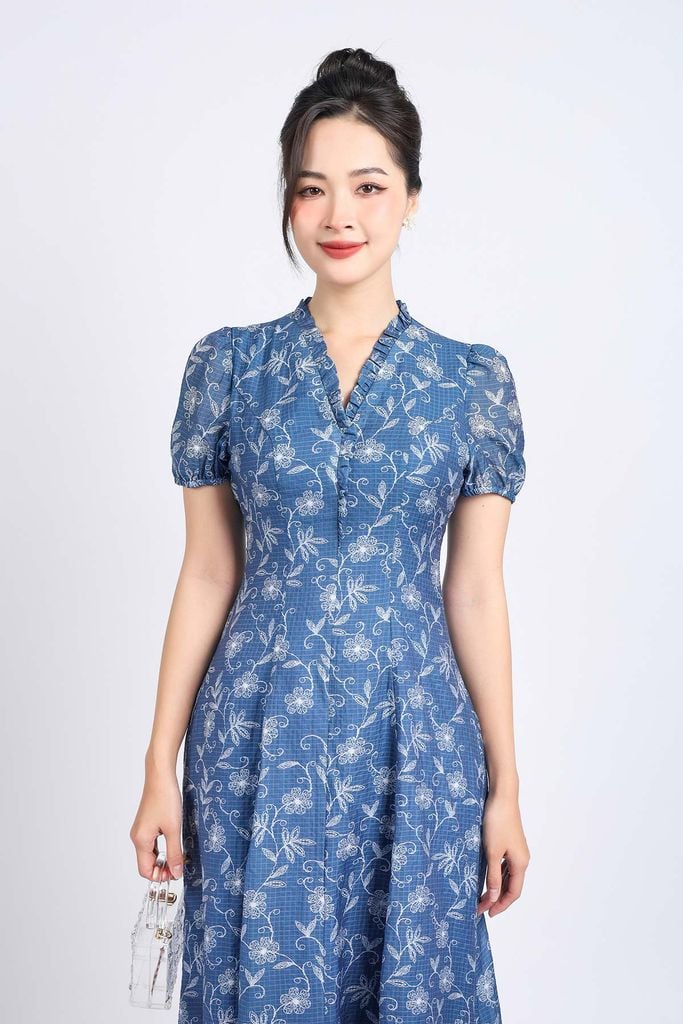 FDP53411 - Đầm dạo phố vải tơ hoa dáng suông cổ xẻ V phối viền ren tay bồng nhẹ khoá thân sau - PANTIO
