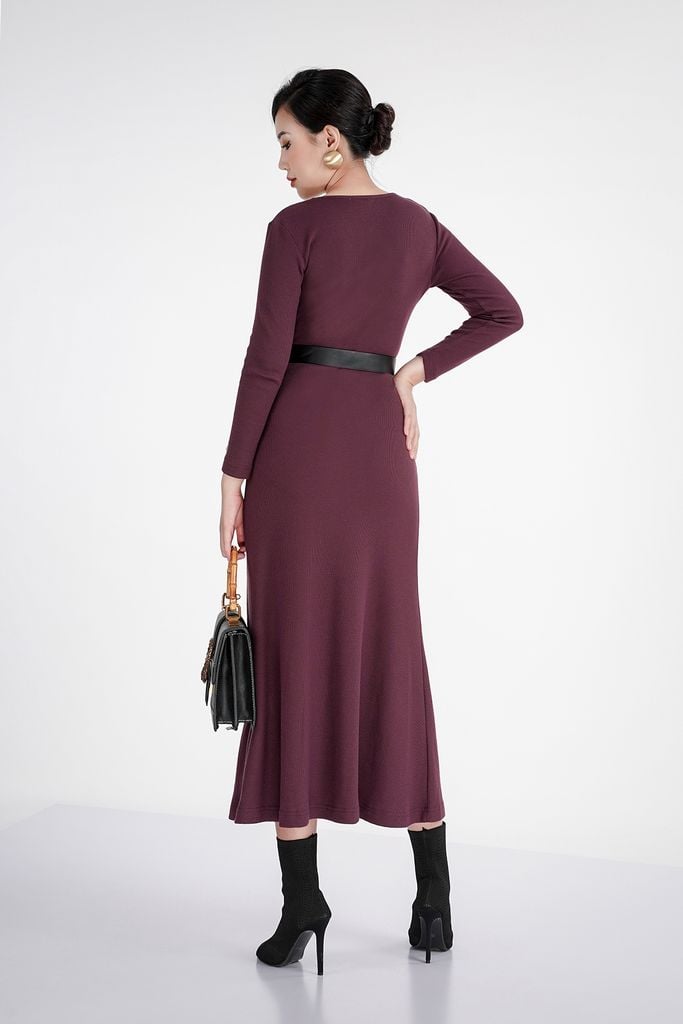 Đầm len dáng xuông, cúc ngực, xẻ tà trước FDP72825 - PANTIO