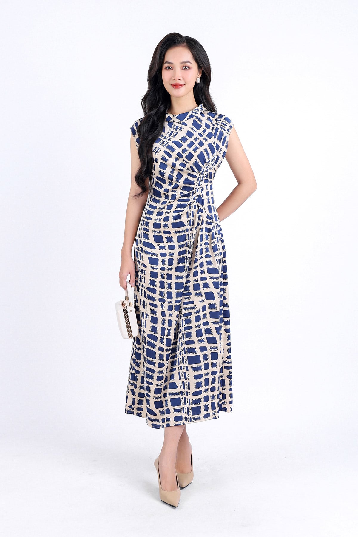 FDP73354 - Đầm dạo phố vải lụa hai lớp lót habutai dáng suông dài cổ tròn tay chờm eo nhún tạo kiểu khoá thân sau - PANTIO