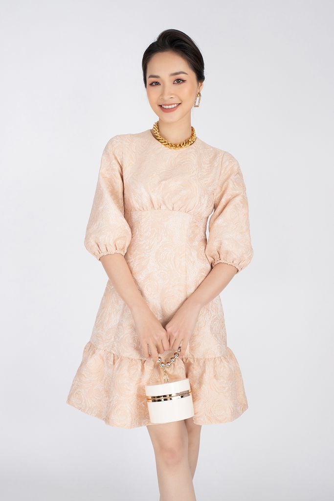 FDP92839 - Đầm dạo phố chất liệu vải tafta dáng đuôi cá tay bồng - PANTIO