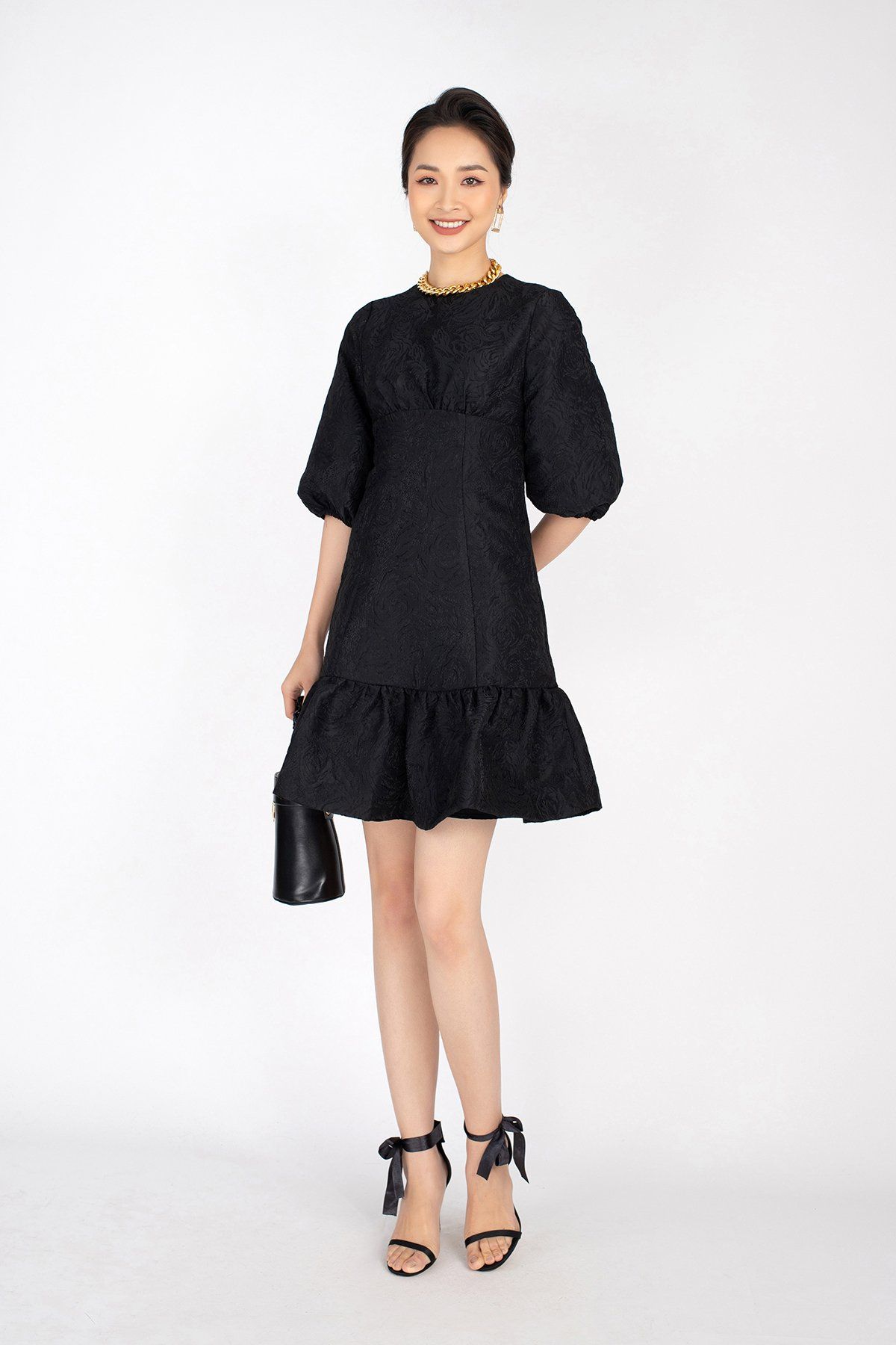 FDP92839 - Đầm dạo phố chất liệu vải tafta dáng đuôi cá tay bồng - PANTIO