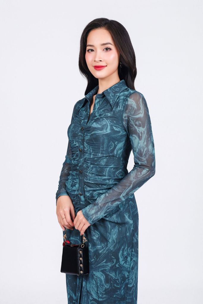 FDP93451 - Đầm dạo phố vải lưới dáng ôm cổ đức tay dài thân váy nhún phối khuy tạo kiểu xẻ tà trước khoá thân sau - PANTIO