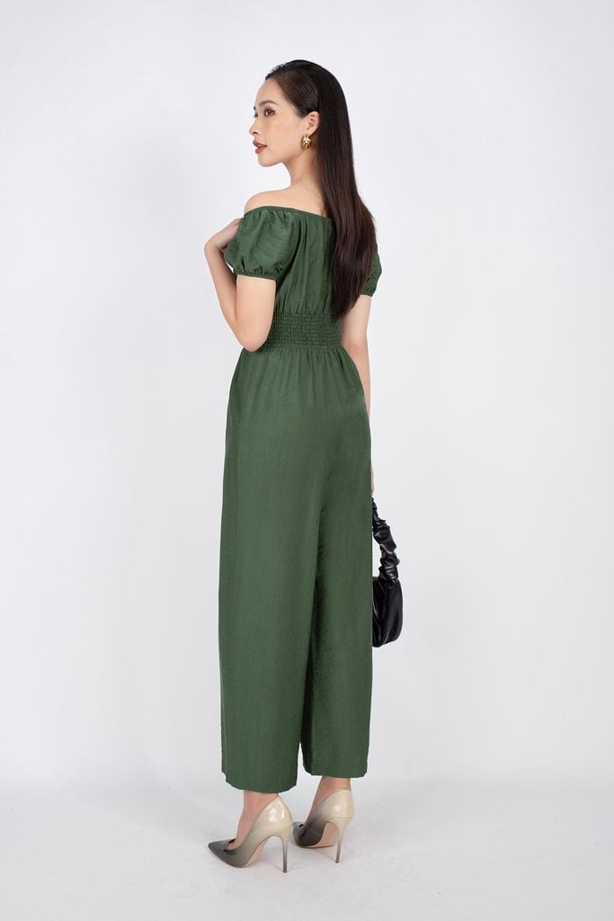 FJS3133 - Jumpsuit dạo phố vải lụa dáng ôm vai trễ đai eo chạy smocking quần ống đứng - PANTIO