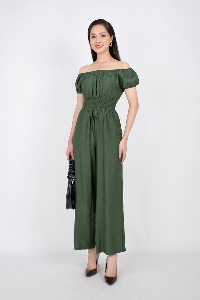 FJS3133 - Jumpsuit dạo phố vải lụa dáng ôm vai trễ đai eo chạy smocking quần ống đứng - PANTIO