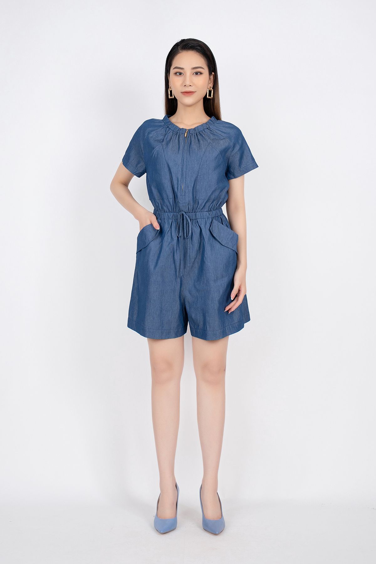 FJS3138 - Jumpsuit dạo phố vải thô dáng suông cổ tròn kéo khóa eo bo chun - PANTIO