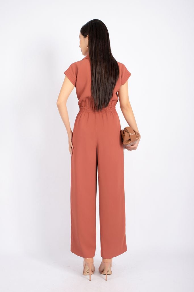 FJS7153 - Jumpsuit dạo phố vải tuytsi dáng suông vai chờm phối túi hộp eo buộc nơ tạo kiểu quần ống rộng - PANTIO