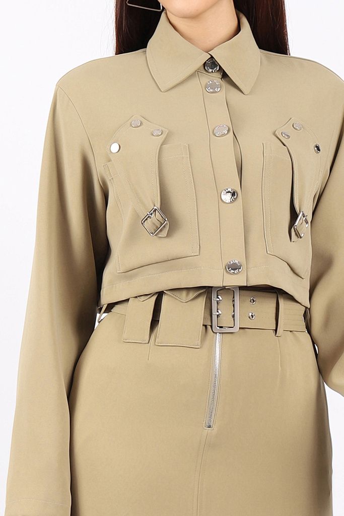 FKM7681 - Áo khoác dạo phố vải tuytsi dáng croptop có lót vải lụa gió cổ đức thân phối khuy đính tạo kiểu - PANTIO