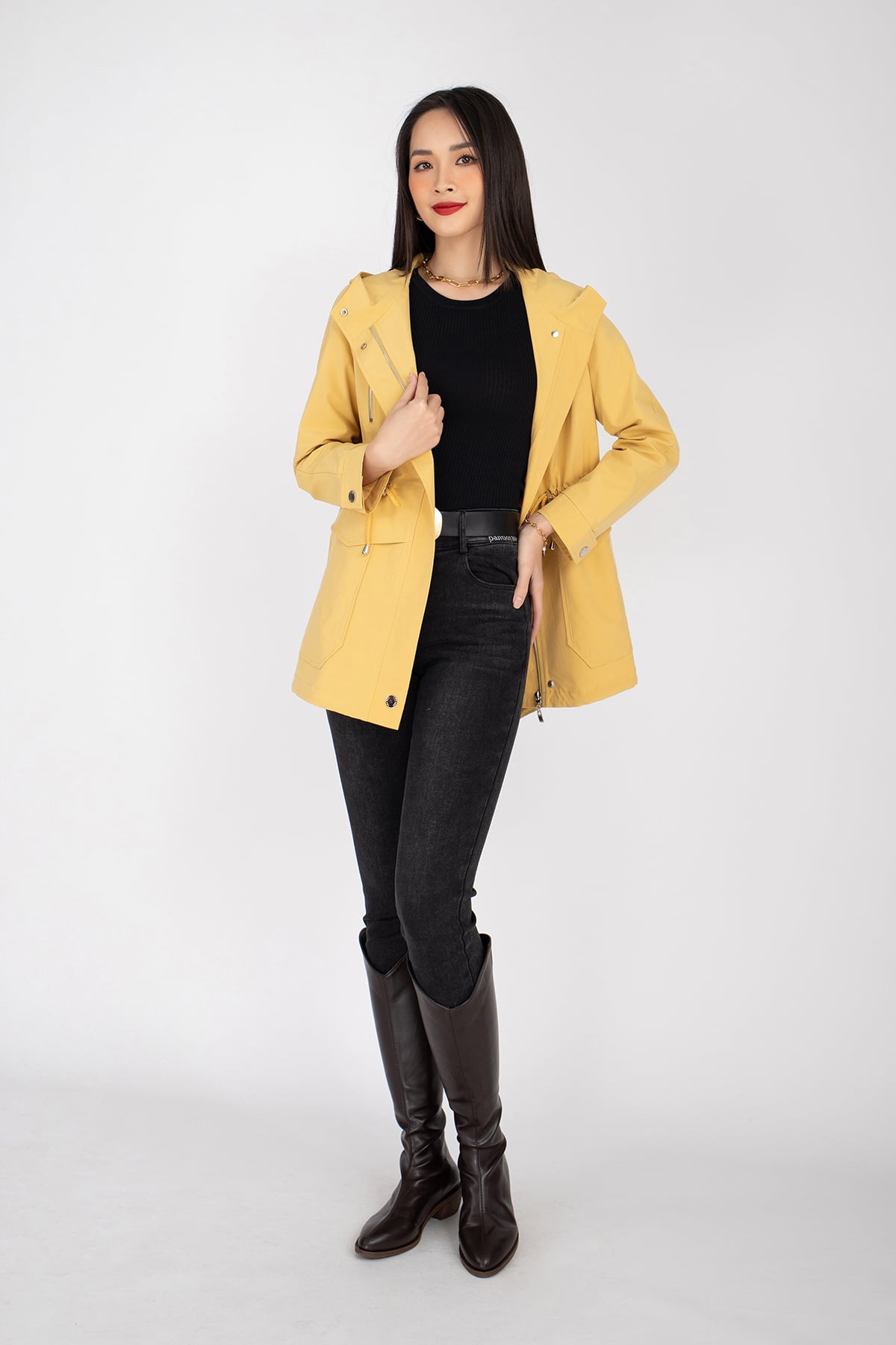 Áo khoác chất liệu vải gió có mũ, túi ốp dây rút eo FKM9638 - PANTIO