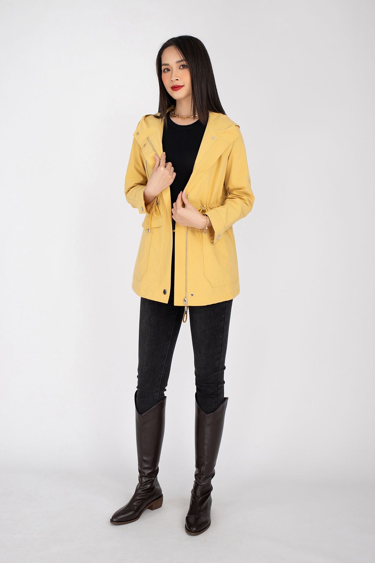 Áo khoác chất liệu vải gió có mũ, túi ốp dây rút eo FKM9638 - PANTIO