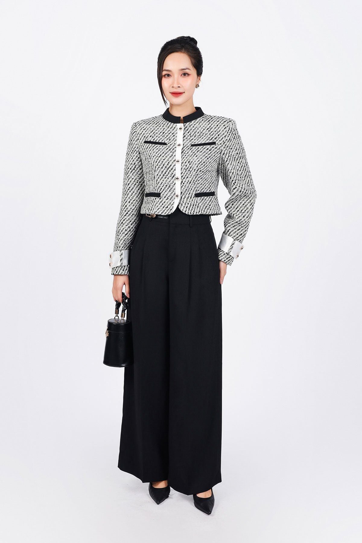 FKM9695 - tylekeo8888 vải dạ tweed cao cấp dáng suông cổ tròn thân áo hoạ tiết cài khuy trước - tỷ lệ kèo 8899