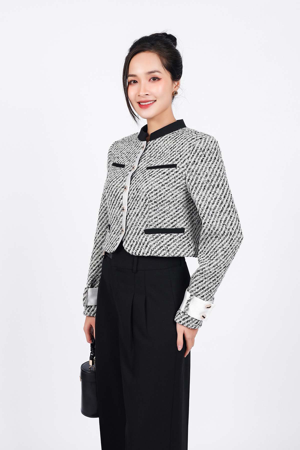 FKM9695 - tylekeo8888 vải dạ tweed cao cấp dáng suông cổ tròn thân áo hoạ tiết cài khuy trước - tỷ lệ kèo 8899