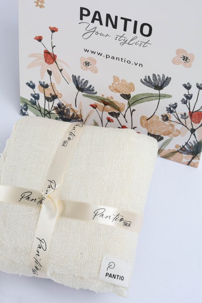 FKO128 - Khăn thời trang cao cấp chất liệu tơ tằm dáng dài có tua rua trang trí - PANTIO