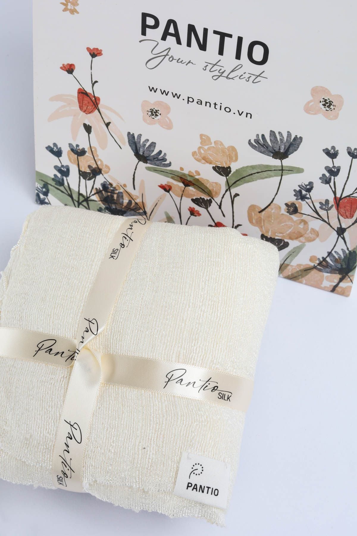 FKO128 - Khăn thời trang cao cấp chất liệu tơ tằm dáng dài có tua rua trang trí - PANTIO