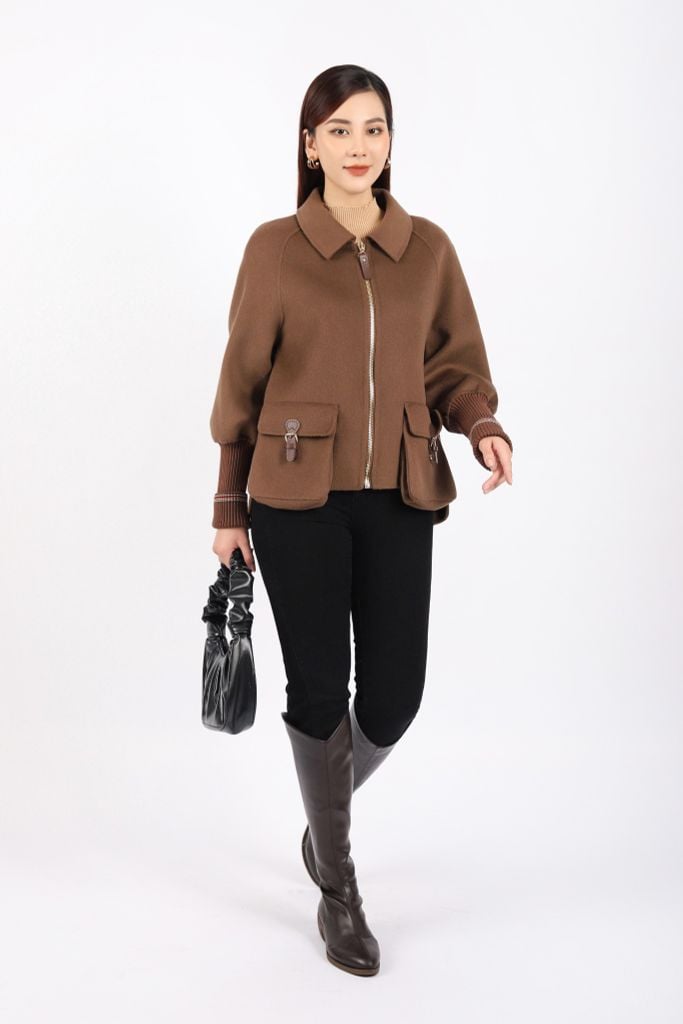 FMO245 - Áo khoác dạ lông cừu cao cấp dáng suông cổ bẻ kéo khóa thân phối túi kiểu trang trí - PANTIO
