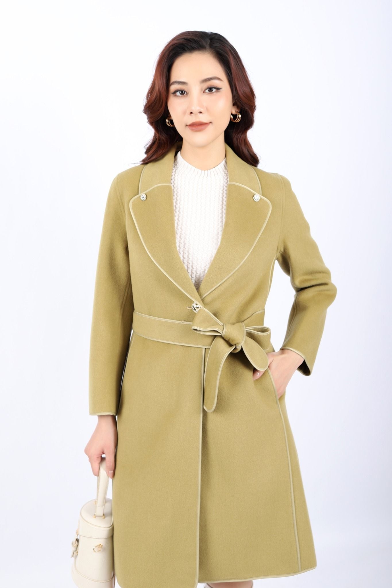 FMO250 - Áo mangto dạ lông cừu cao cấp dáng suông cổ hai ve phối khuy trang trí kèm đai tạo kiểu - PANTIO