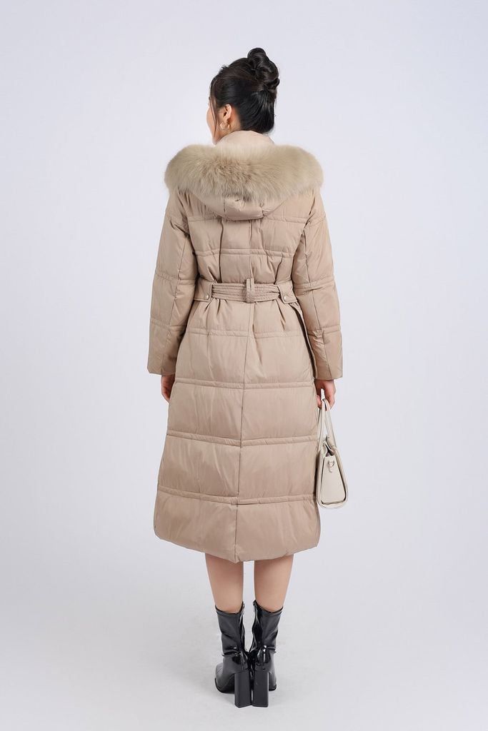 FMV055 - Áo khoác lông vũ cao cấp dáng suông dài có mũ viền lông mềm thân áo có túi hai bên kèm dây đai tạo kiểu - PANTIO