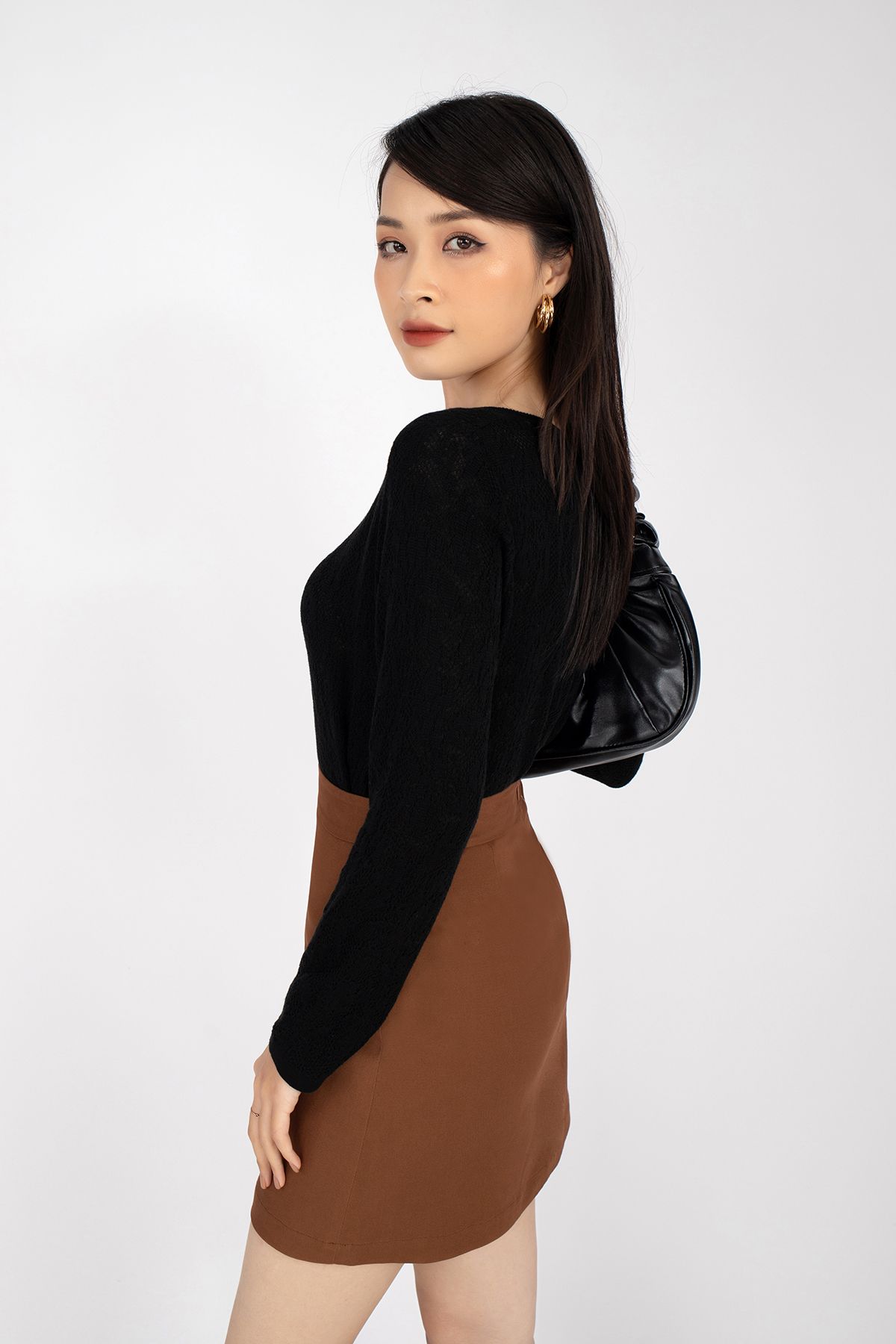 FOL240 - Áo len cổ vuông dài tay - PANTIO