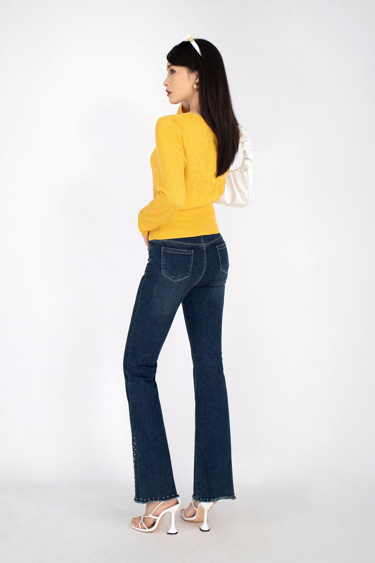 FOL240 - Áo len cổ vuông dài tay - PANTIO