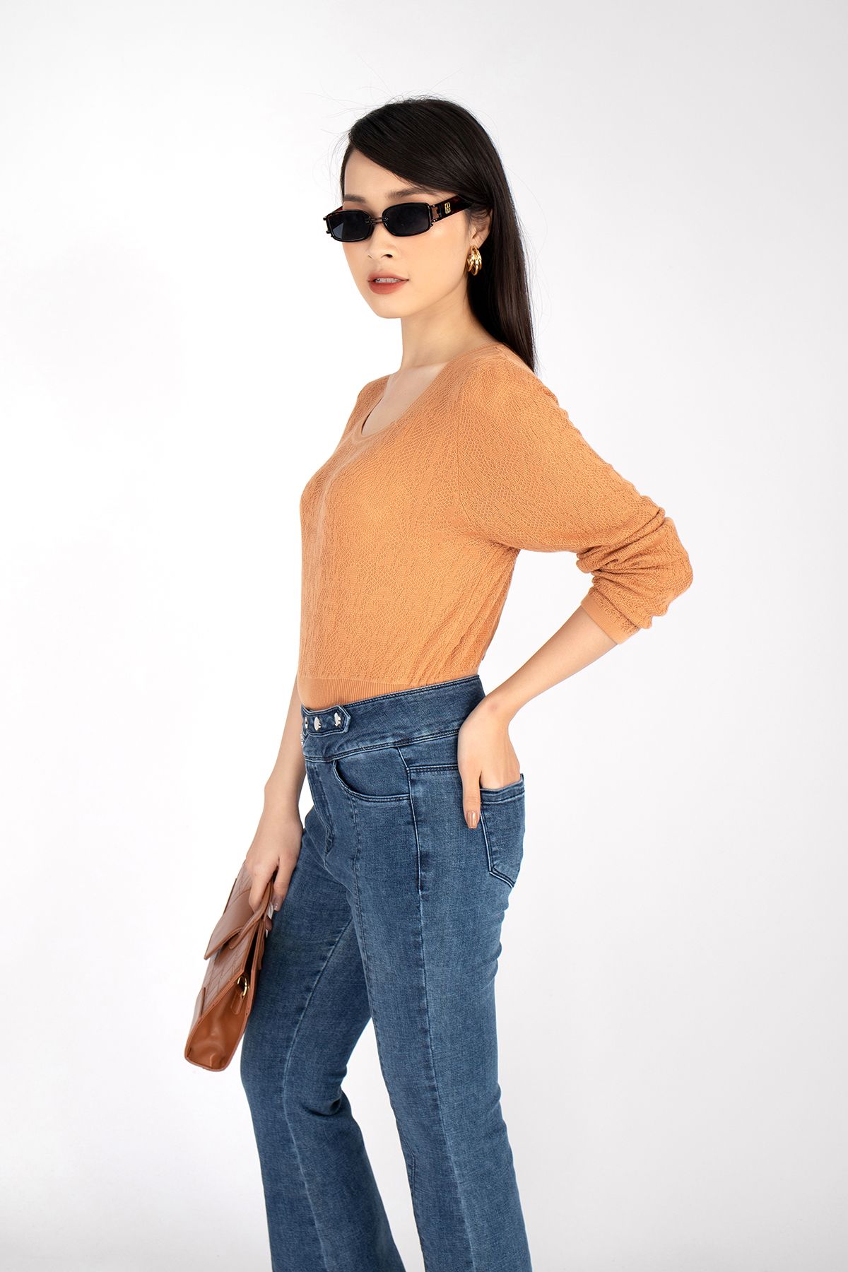 FOL240 - Áo len cổ vuông dài tay - PANTIO