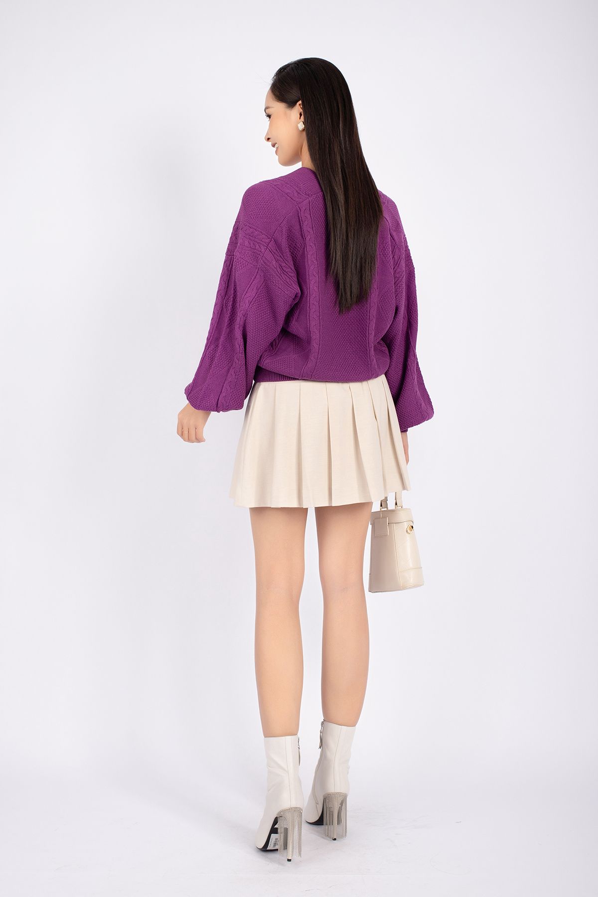 FOL249 - Áo len cao cấp dáng rộng cổ V vai chờm tay cánh rơi - PANTIO