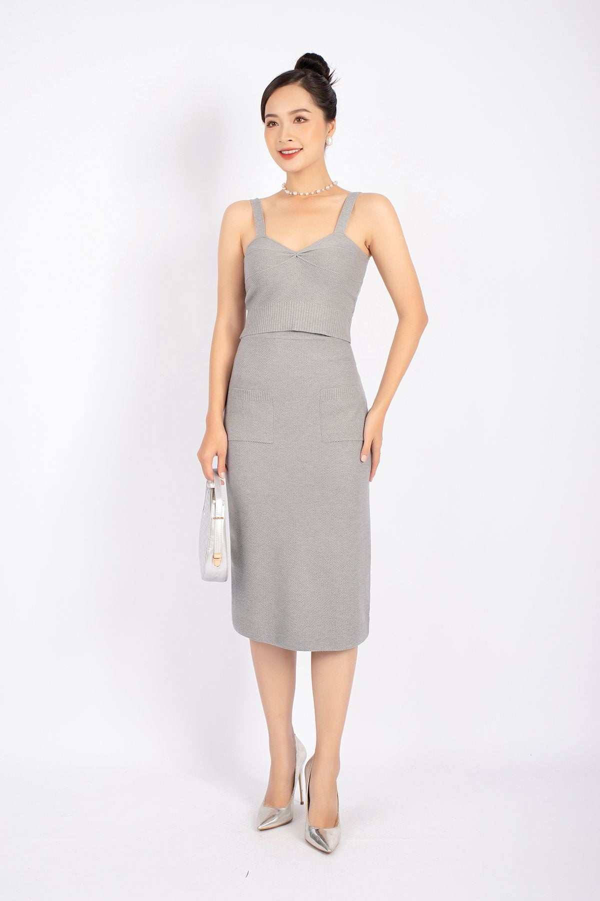 FOL276 - Áo len cao cấp dáng croptop hai dây ngực xoắn nhẹ tạo kiểu - PANTIO