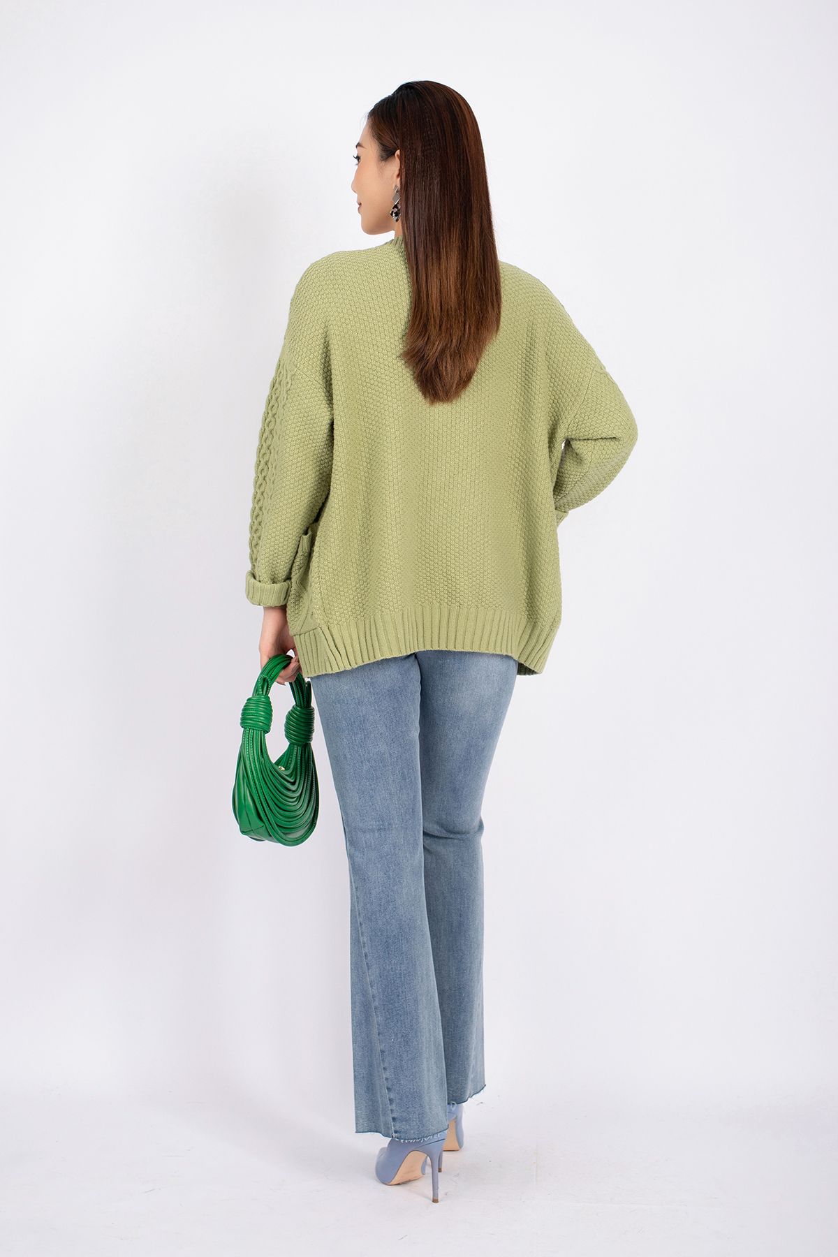 FOL296 - Áo len cardigan cao cấp dáng rộng tay thân phối túi cài cúc - PANTIO