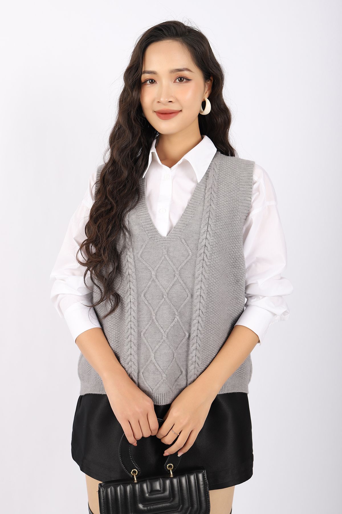 FOL361 - Áo len gile cao cấp dáng suông cổ V thân dệt họa tiết trang trí - PANTIO