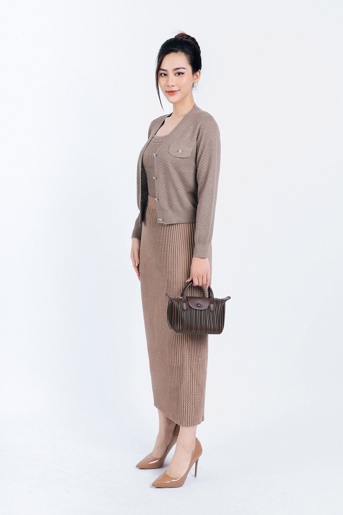 FOL416 - Áo len Cardigan thời trang cao cấp dáng suông co giãn thân áo phối khuy đá trang trí - PANTIO