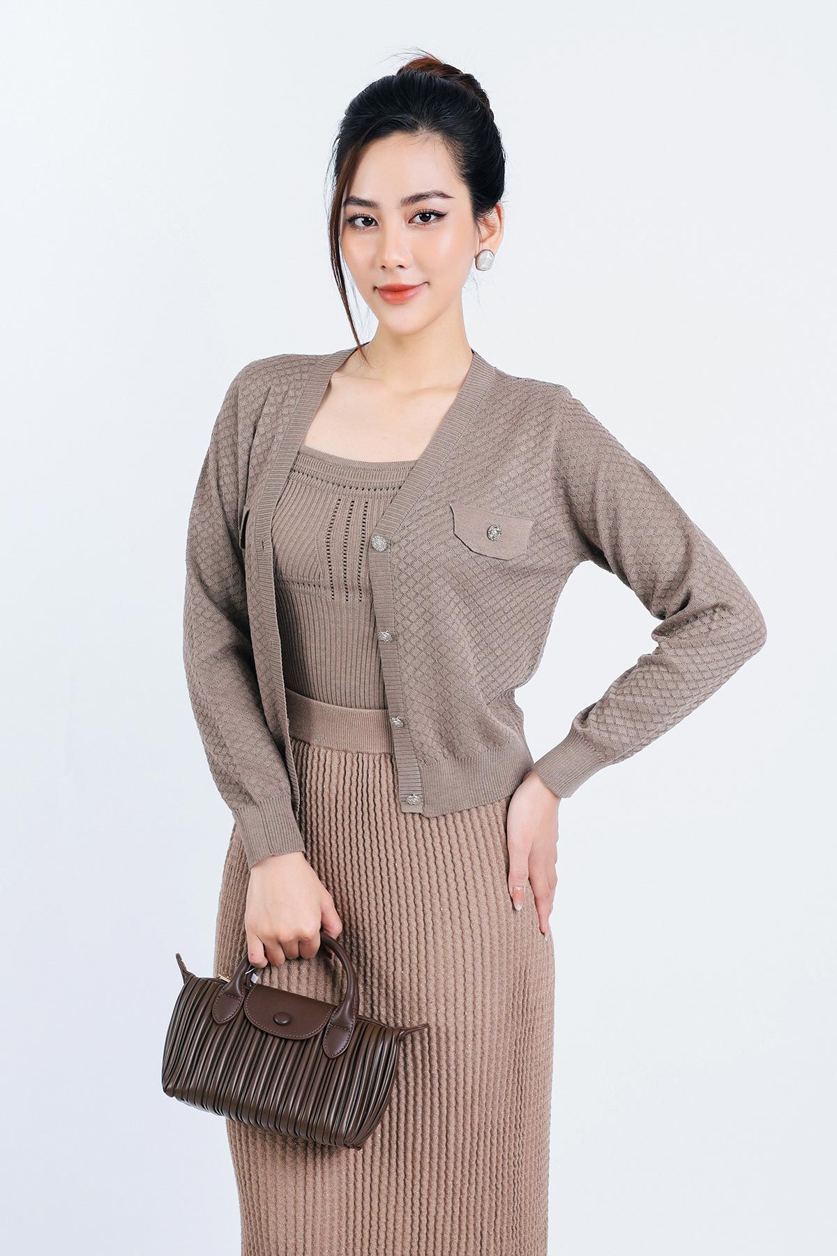 FOL416 - Áo len Cardigan thời trang cao cấp dáng suông co giãn thân áo phối khuy đá trang trí - PANTIO