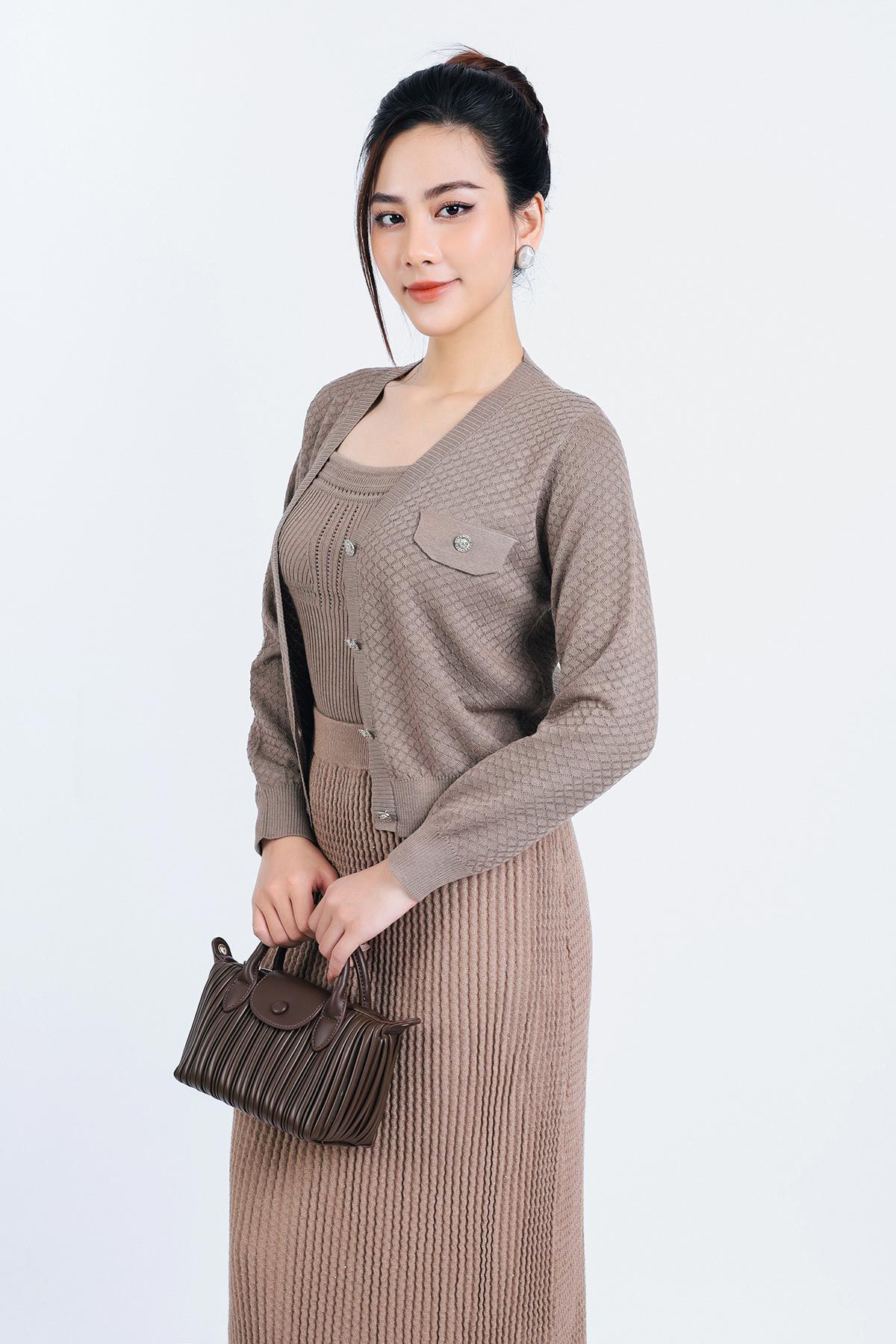 FOL416 - Áo len Cardigan thời trang cao cấp dáng suông co giãn thân áo phối khuy đá trang trí - PANTIO