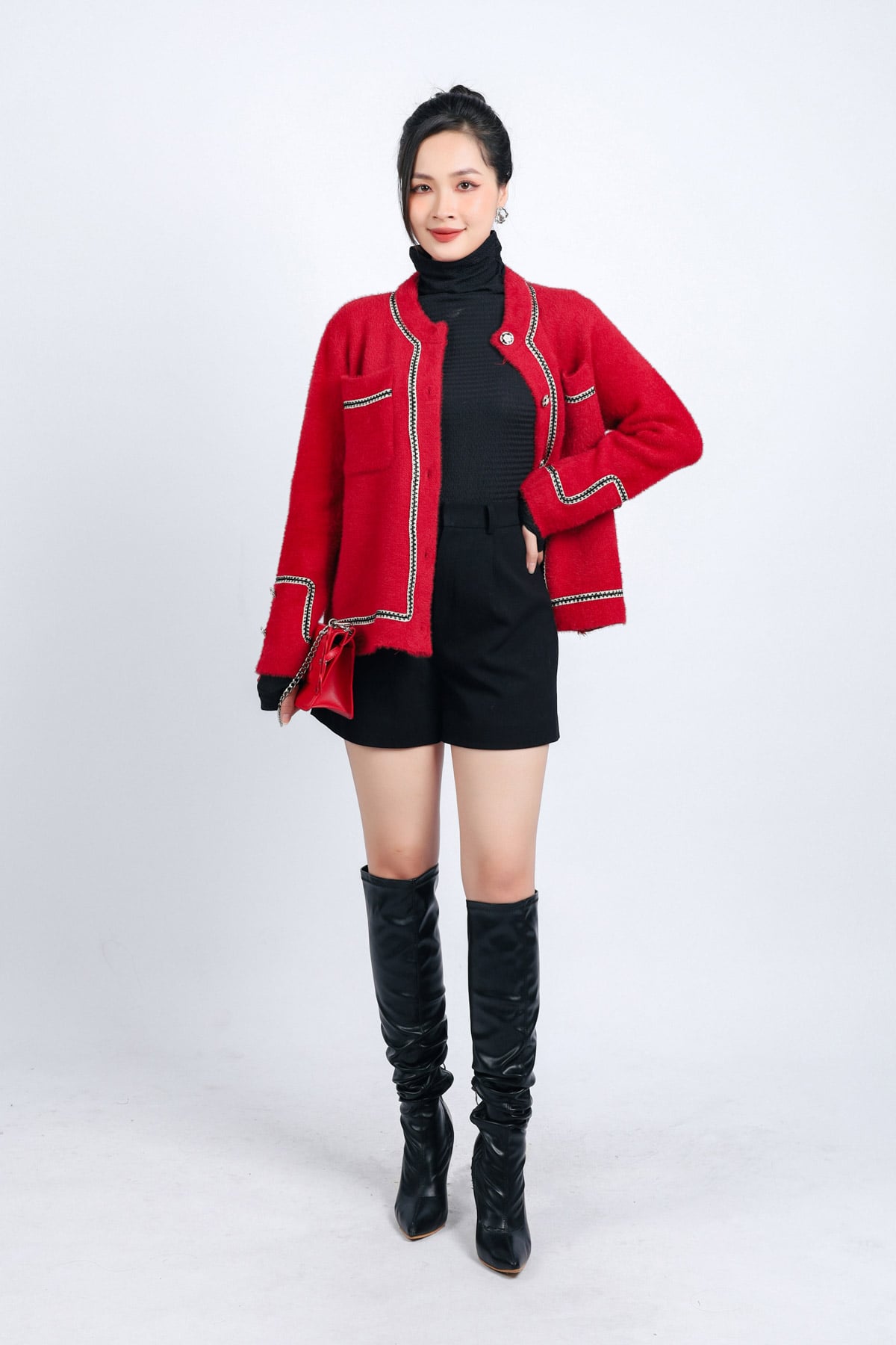 FOL448 - Áo len thời trang cao cấp dáng suông cổ tròn thân áo hoạ tiết đính khuy đá tạo kiểu - PANTIO