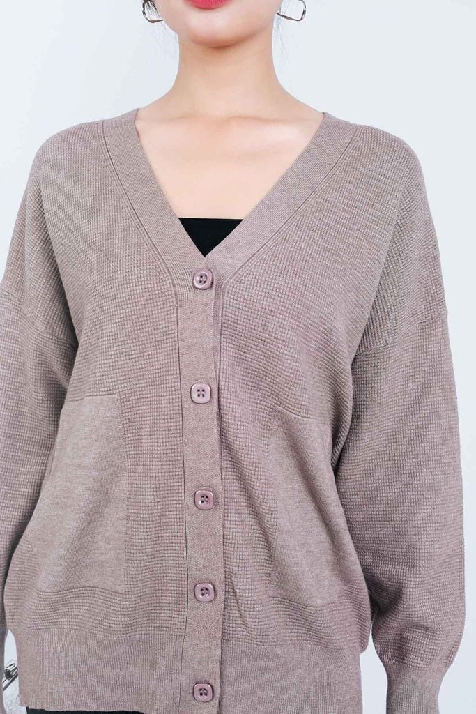 FOL450 - Áo len Cardigan cao cấp cổ chữ V có túi áo cài khuy thân trước - PANTIO