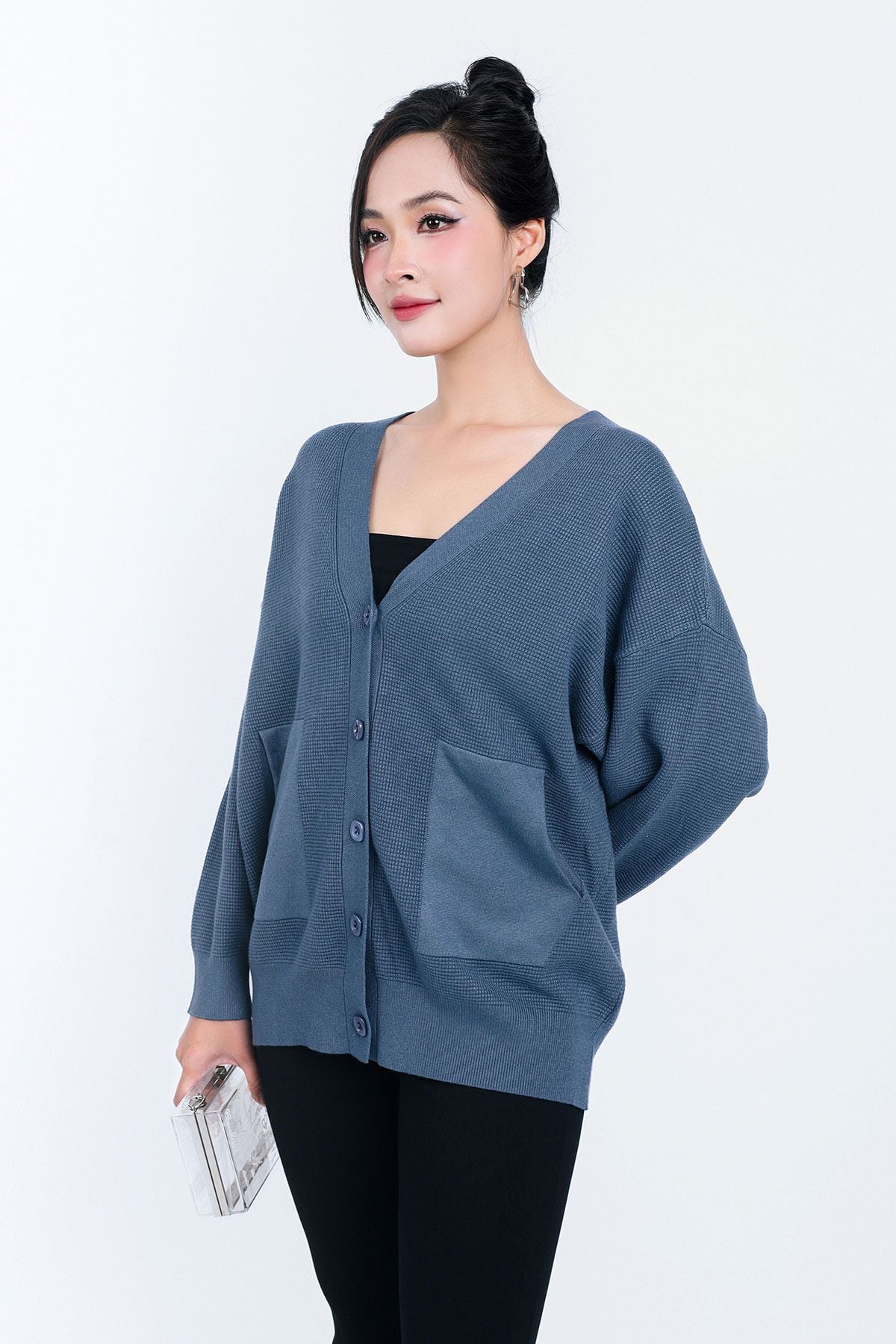FOL450 - Áo len Cardigan cao cấp cổ chữ V có túi áo cài khuy thân trước - PANTIO