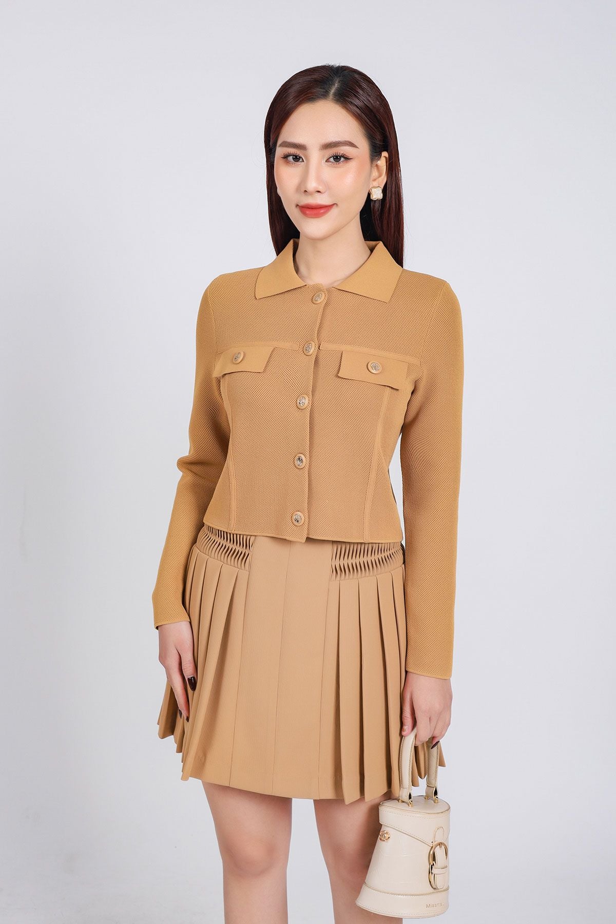 FOL454 - Áo len thời trang cao cấp dáng suông cổ đức ngực áo có túi ốp giả phối khuy đá cao cấp - PANTIO