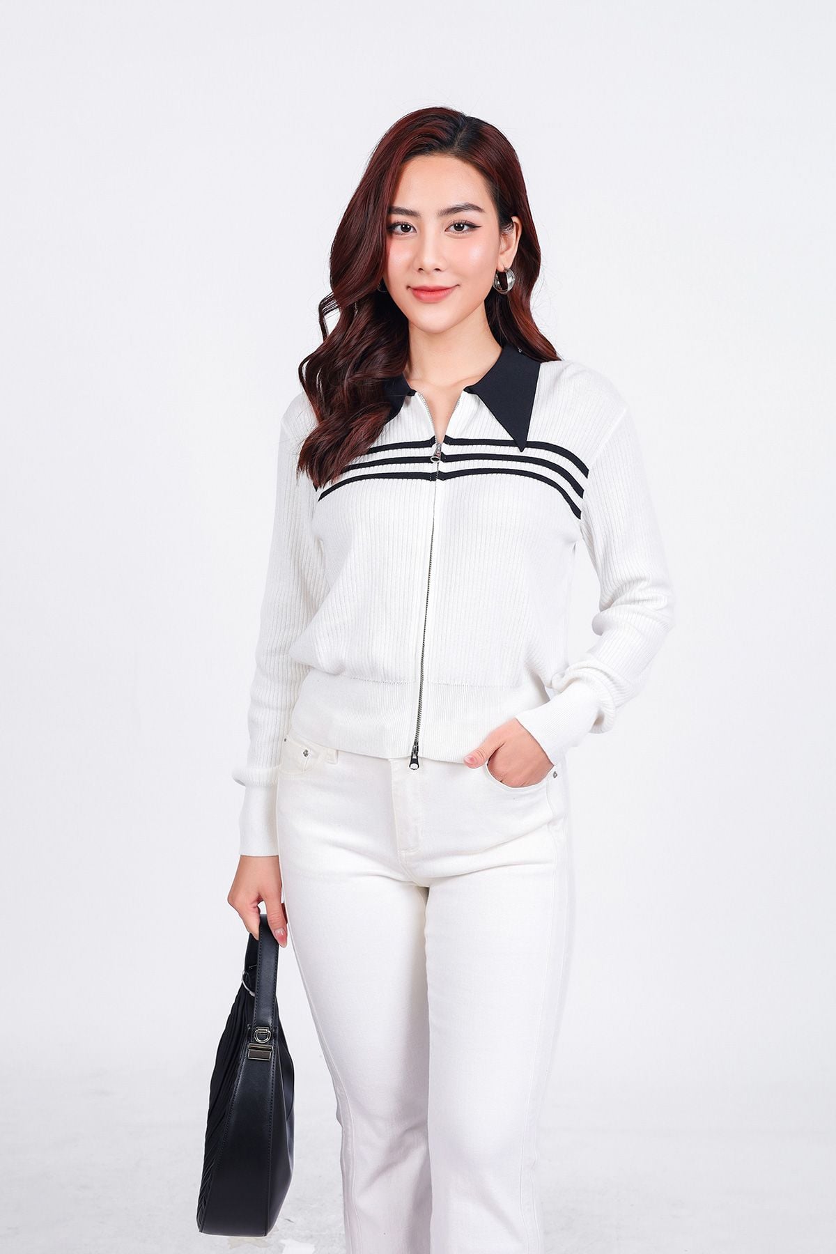 FOL464 - Áo len thời trang cao cấp dáng suông cổ đức ngực áo hoạ tiết kẻ ngang gấu áo bo ôm co giãn khoá thân trước - PANTIO