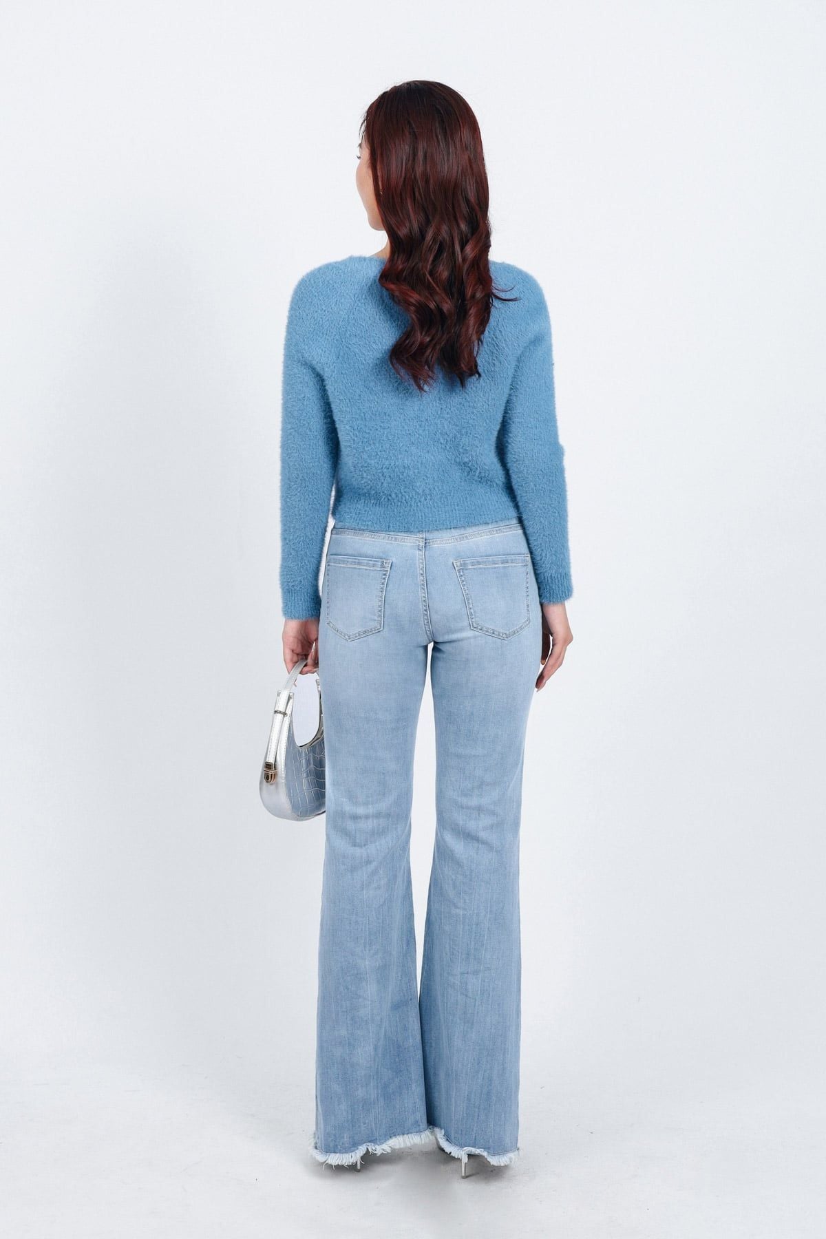 FOL465 - Áo khoác len lông mềm thời trang cao cấp dáng ôm cổ xẻ V cài khuy trước - PANTIO