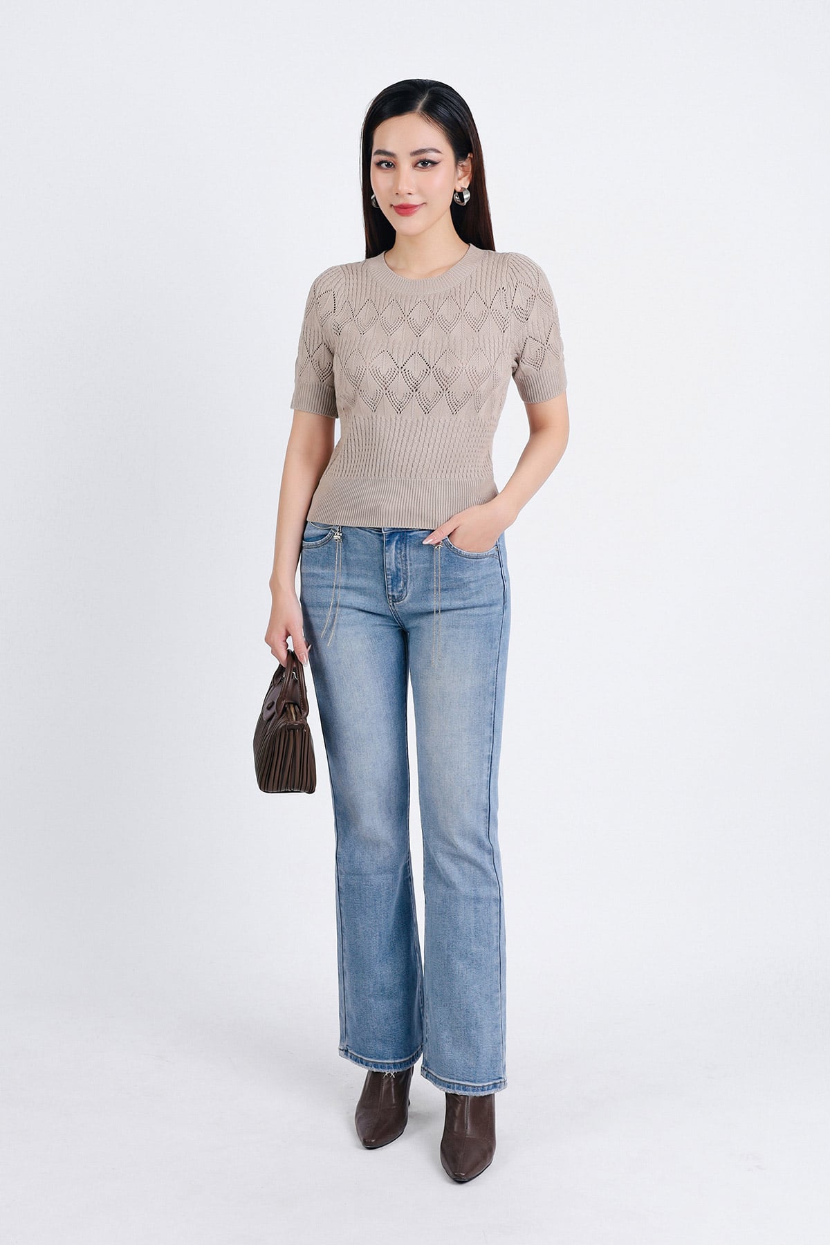 FOL467 - Áo len dệt cao cấp hoạ tiết kẻ trám dáng ôm tay cộc - PANTIO