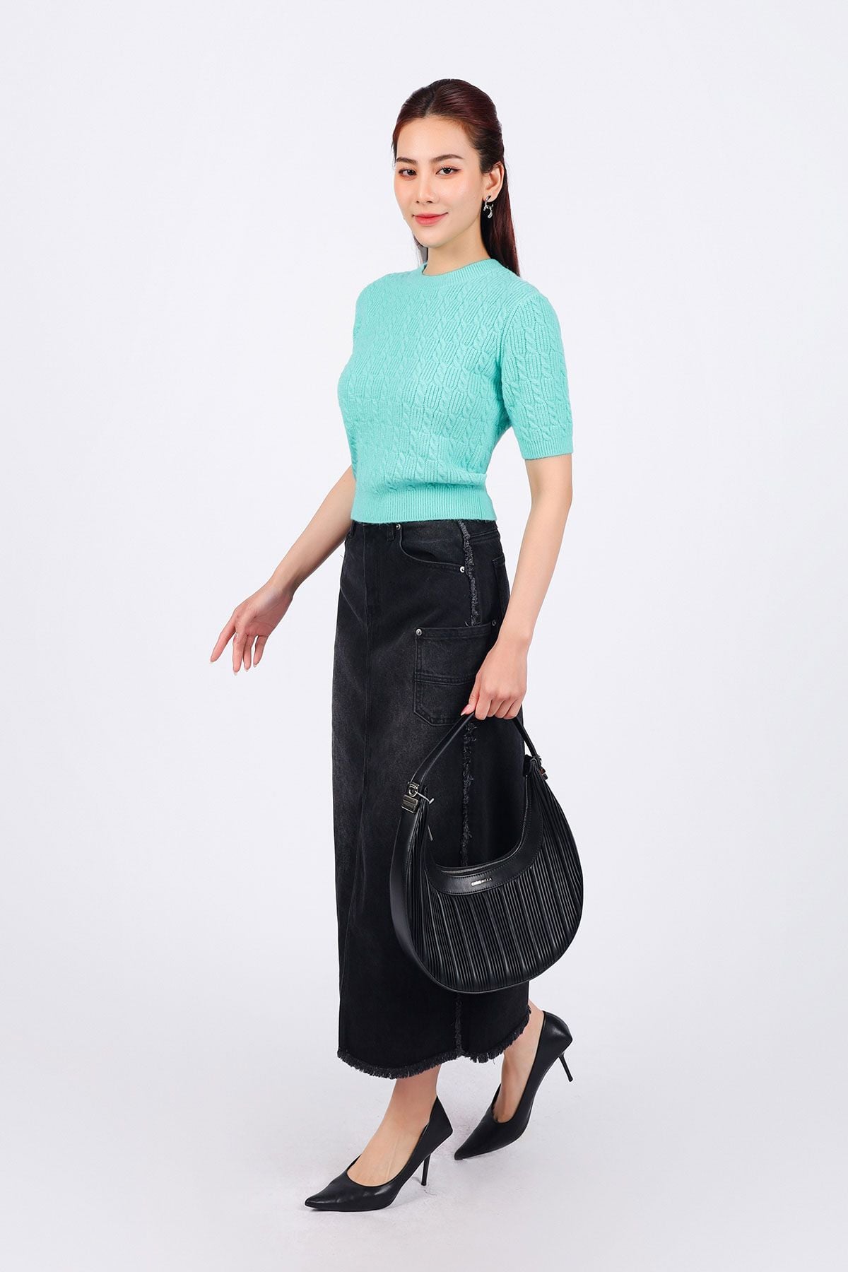 FOL476 - Áo len thời trang cao cấp dáng ôm ngắn cổ tròn tay lỡ trơn màu - PANTIO