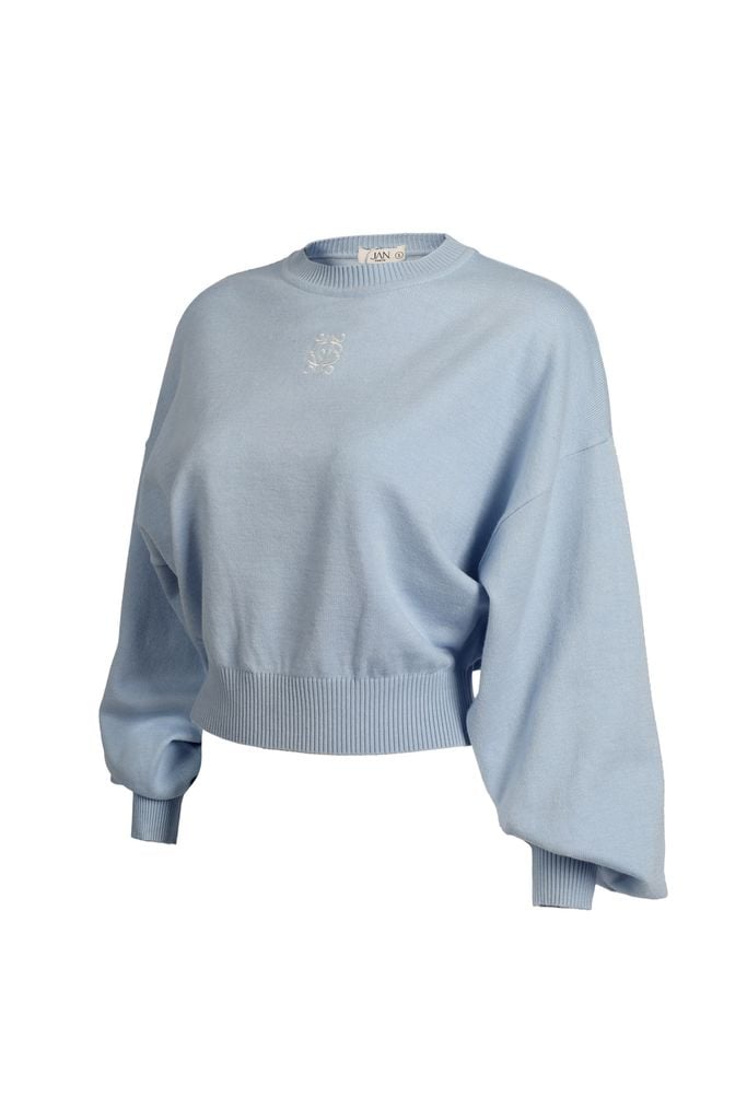 FOL510 - Áo len dáng croptop, tay dài bồng bo cửa tay, thêu logo, bo gấu, bo cổ, vai trễ - JAN.