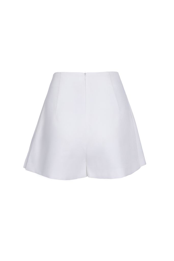 FQN9382 - Quần short dáng A, túi cơi giả đính cúc, khóa thân sau, cạp liền, ly súp to thân trước giả váy - JAN.