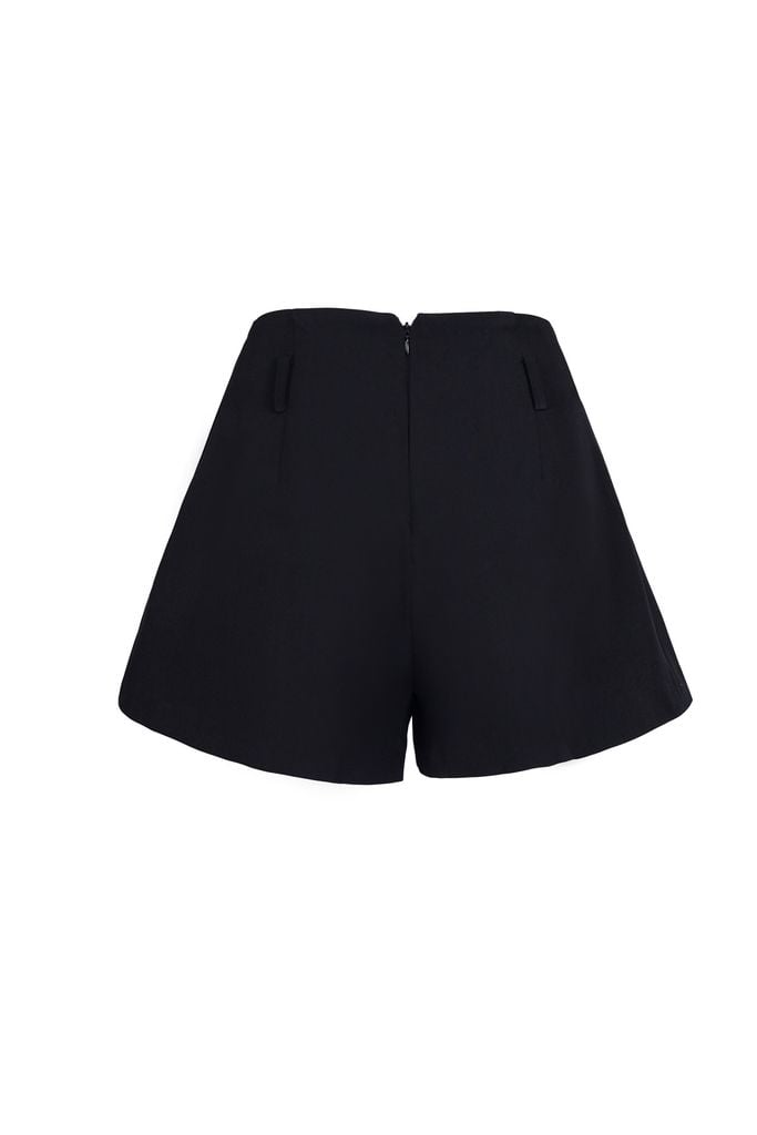 FQN9383 - Quần short, cạp liền cạp cao, túi sườn, đỉa ngang rốn, khóa giọt lệ thân sau - JAN.