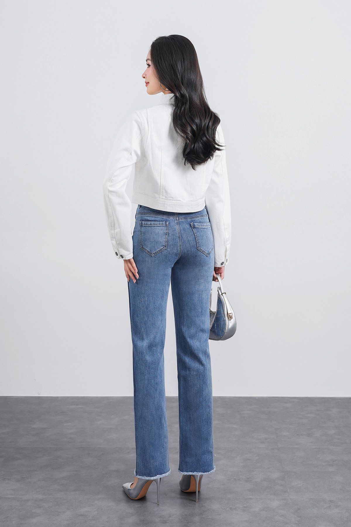 FQB121 - Quần jean dạo phố vải denim dáng suông ống đứng rút tua rua pha sọc vải đen - PANTIO