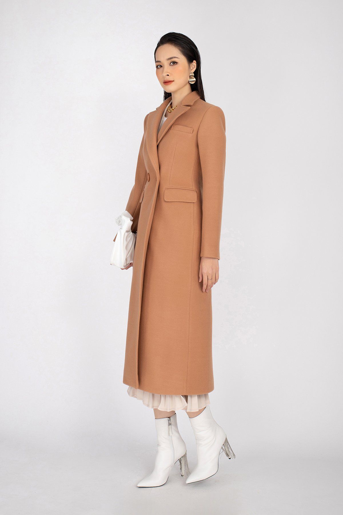 Áo măng-tô chất liệu dạ dáng suông cổ 2 ve cúc cài FAM9490 - PANTIO