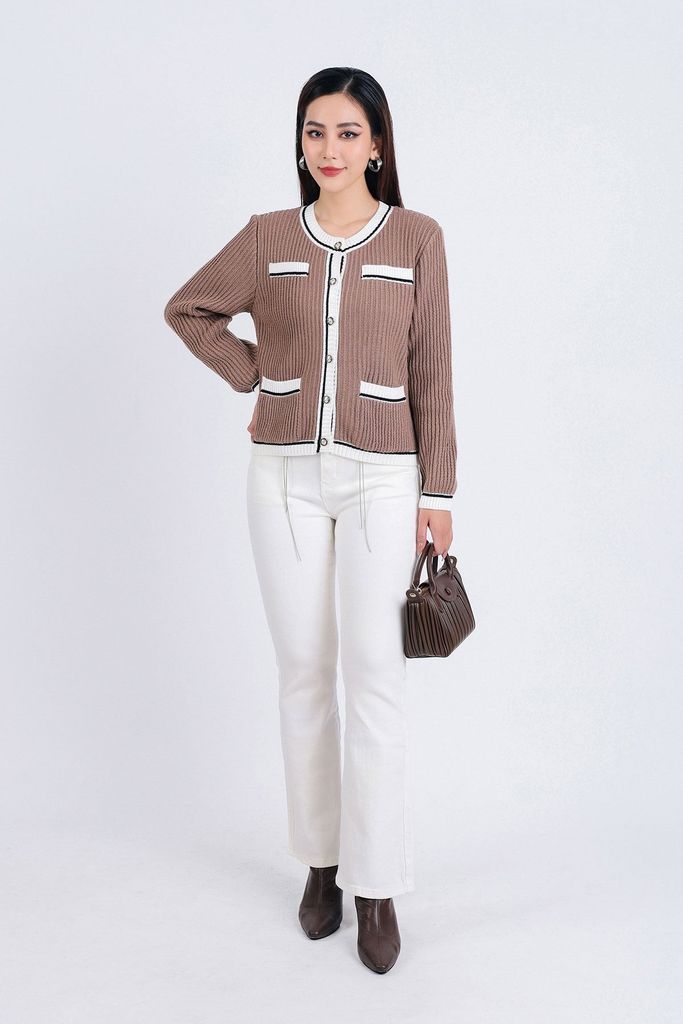 FOL407 - Áo len thời trang cao cấp dáng suông cổ tròn có túi áo cài khuy thân trước - PANTIO